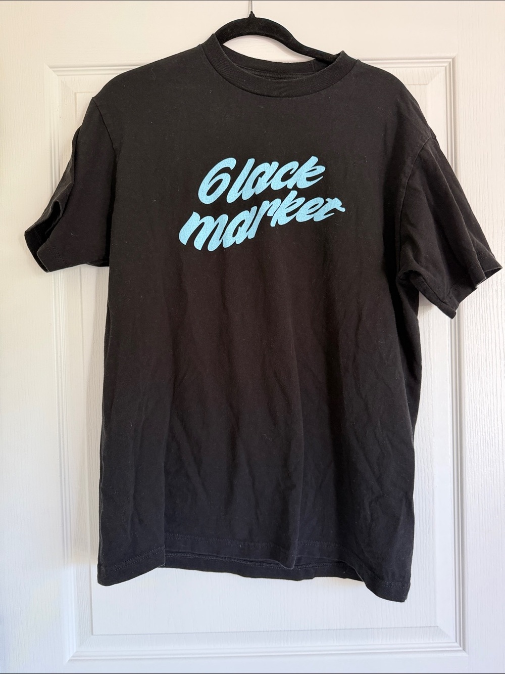 6lack Market Men's Black Tee with Blue Logo